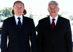 Palestinian President Mahmoud Abbas and Vilamidir Putin