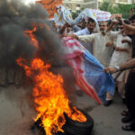 121016010329-pakistan-us-flag-burning-horizontal-gallery