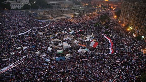 Egypt Army Disperses Nahda Square