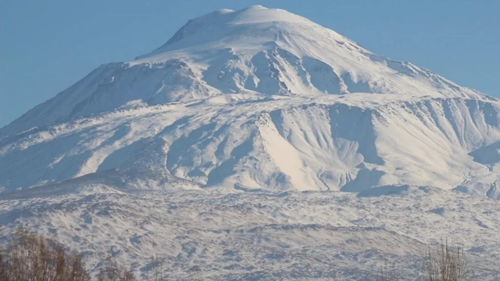 Ağrı: Mount Ararat’s Winter Charm.
winter turkey